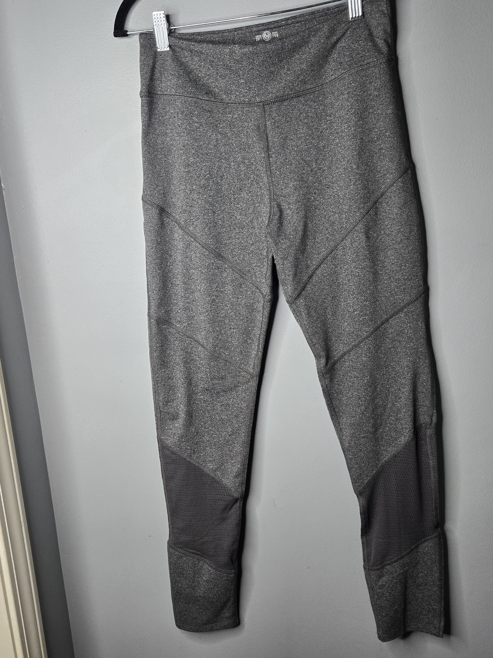 SO Yoga High Rise Leggings Women’s Large Gray Mesh Panel Workout Athletic
